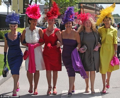royal_ascot_ladies.jpg